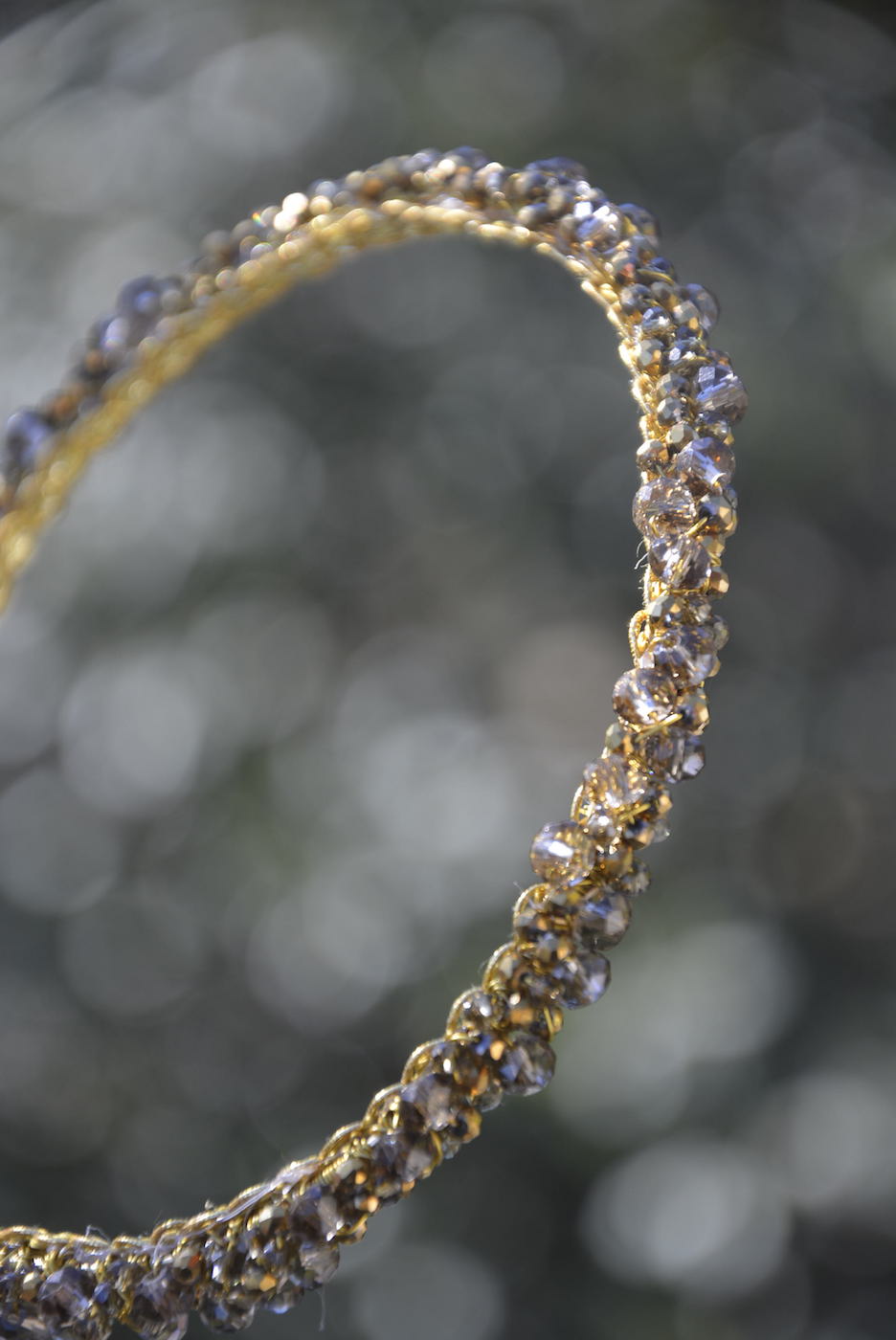 DIADEMA CRISTAL ROCA DORADA 1 DIADEMA CRISTAL ROCA DORADA