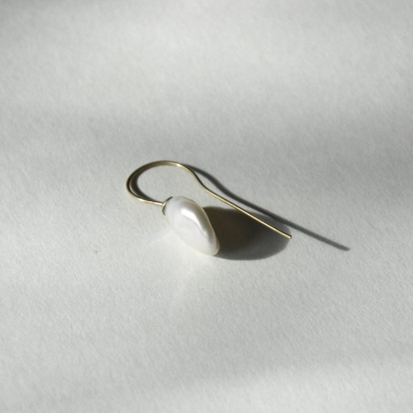 PENDIENTES PERLA KESHI