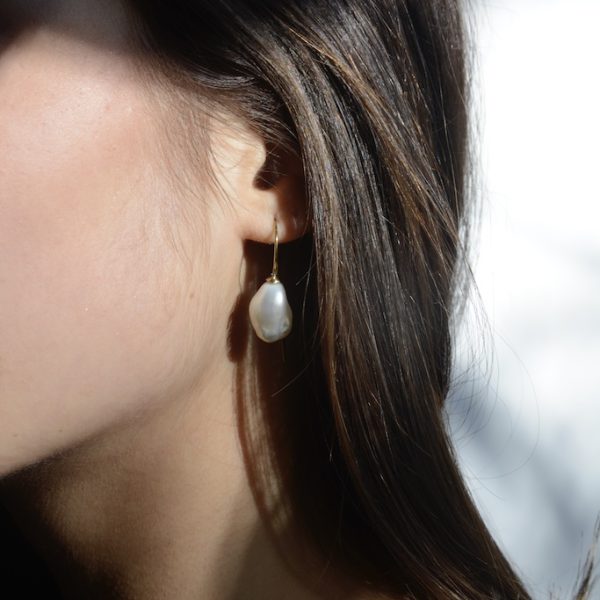 PERDIENTE PERLA NATURAL IRREGULAR KESHI